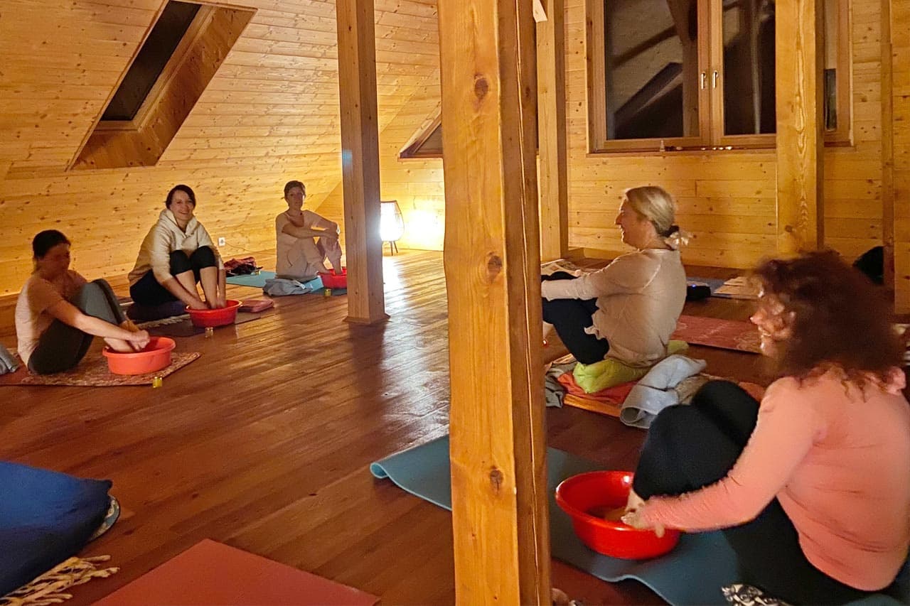 Joga viježbe i joga radionice